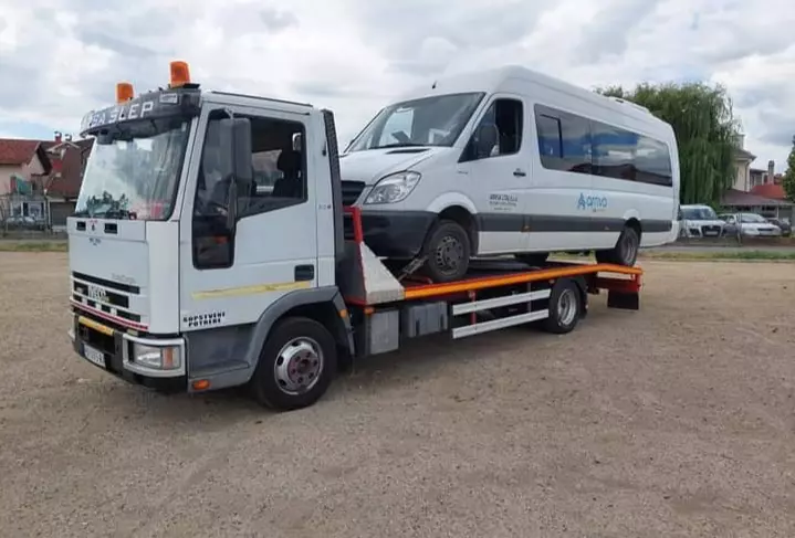 Šlep Služba Kiko Kombi