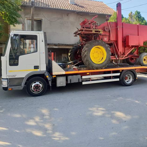 Siguran prevoz traktora i poljoprivrednih mašina - Kiko Šlep Služba